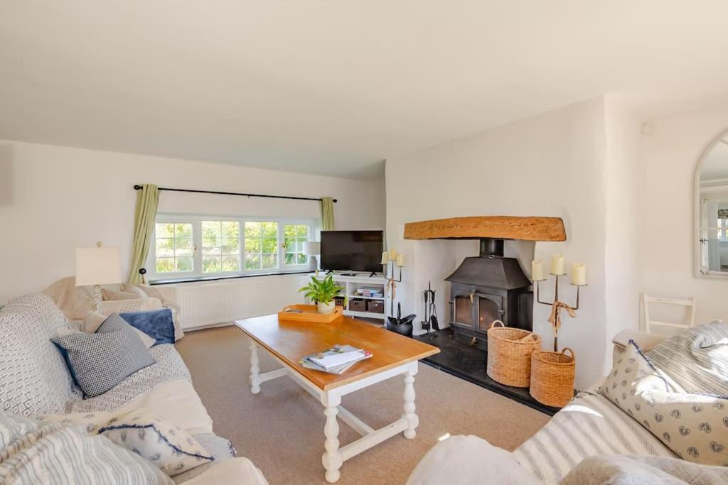 Rhos Y Bel Cottage Angelsey Llangadwaladr  Εξωτερικό φωτογραφία