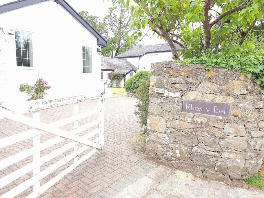 Rhos Y Bel Cottage Angelsey Llangadwaladr  Εξωτερικό φωτογραφία