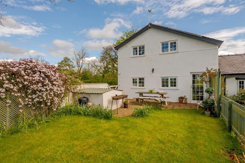 Rhos Y Bel Cottage Angelsey Llangadwaladr  Εξωτερικό φωτογραφία